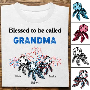 Grandma - Grandma Mom Turtle Custom Names - Personalized Unisex T-Shirt