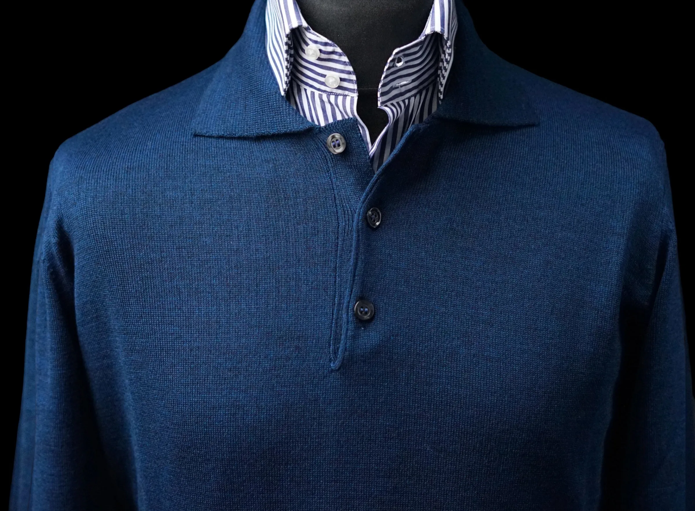 INDIGO Polo Neck