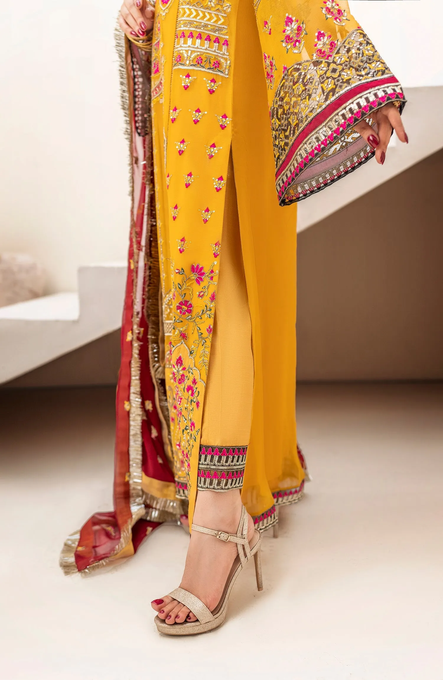 Mashq Zainab by Maryum N Maria Luxury Formal Collection – Formal Dress - Canary Yellow (QFD-0062)