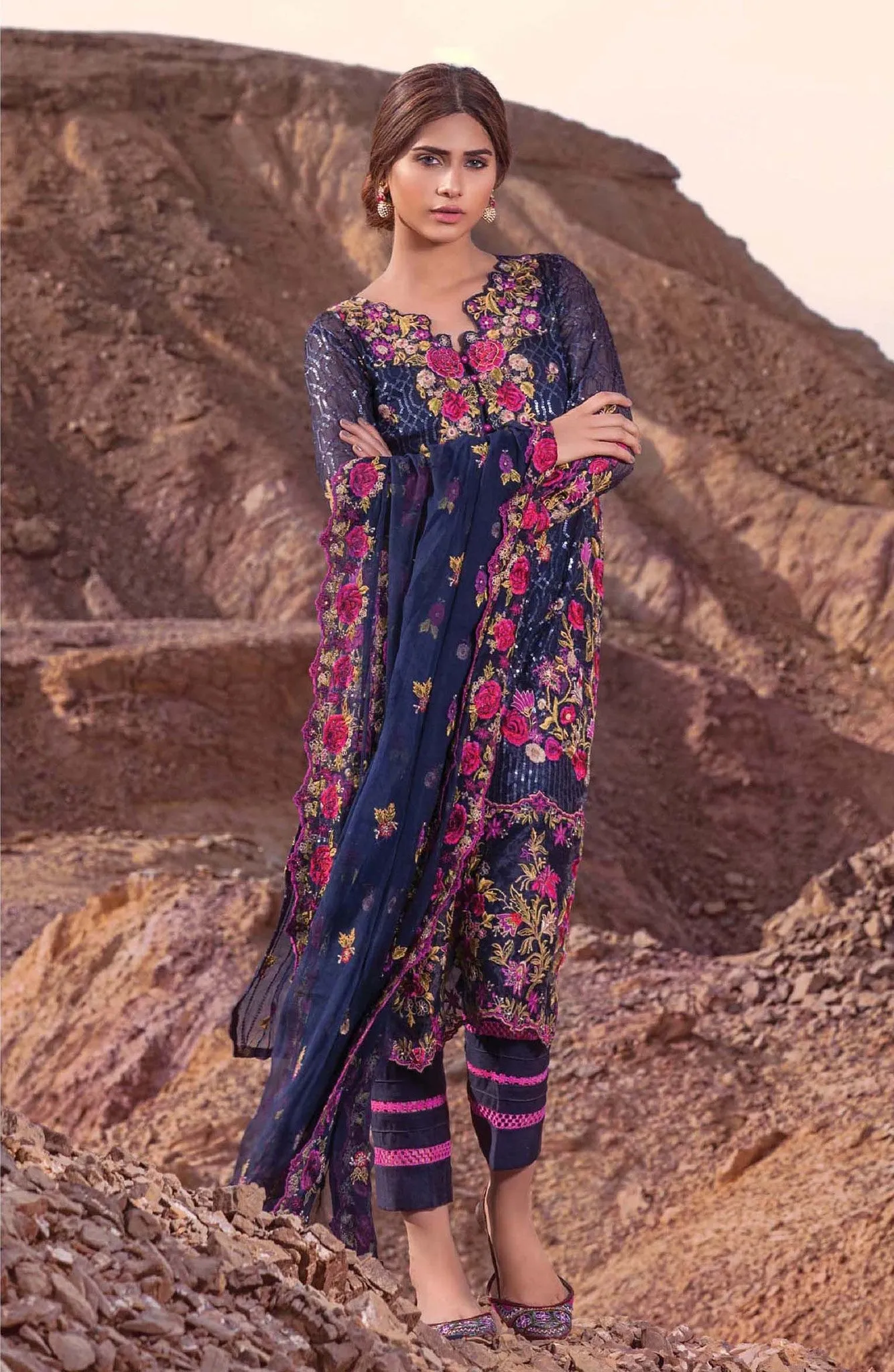 Mina Hasan Embroidered Fabrics Vol 3 – D-5