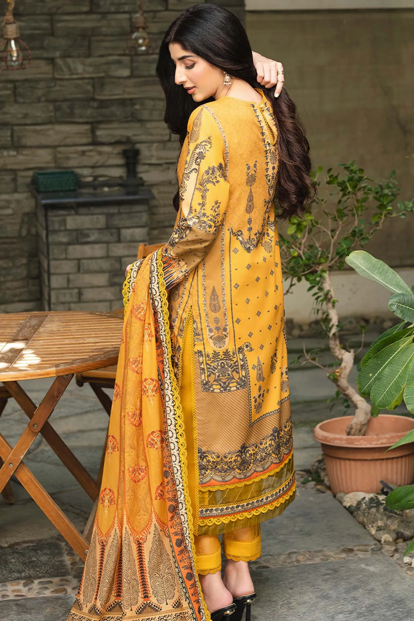 Rania by Asim Jofa Unstitched Lawn Collection'2023-AJRP-25