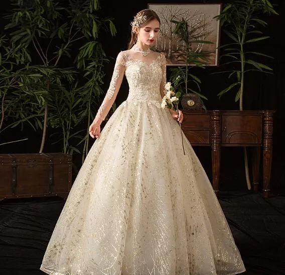 Wedding dress 2022 new star French style long sleeves stand collar Hepburn bride large size peng yarn wholesale